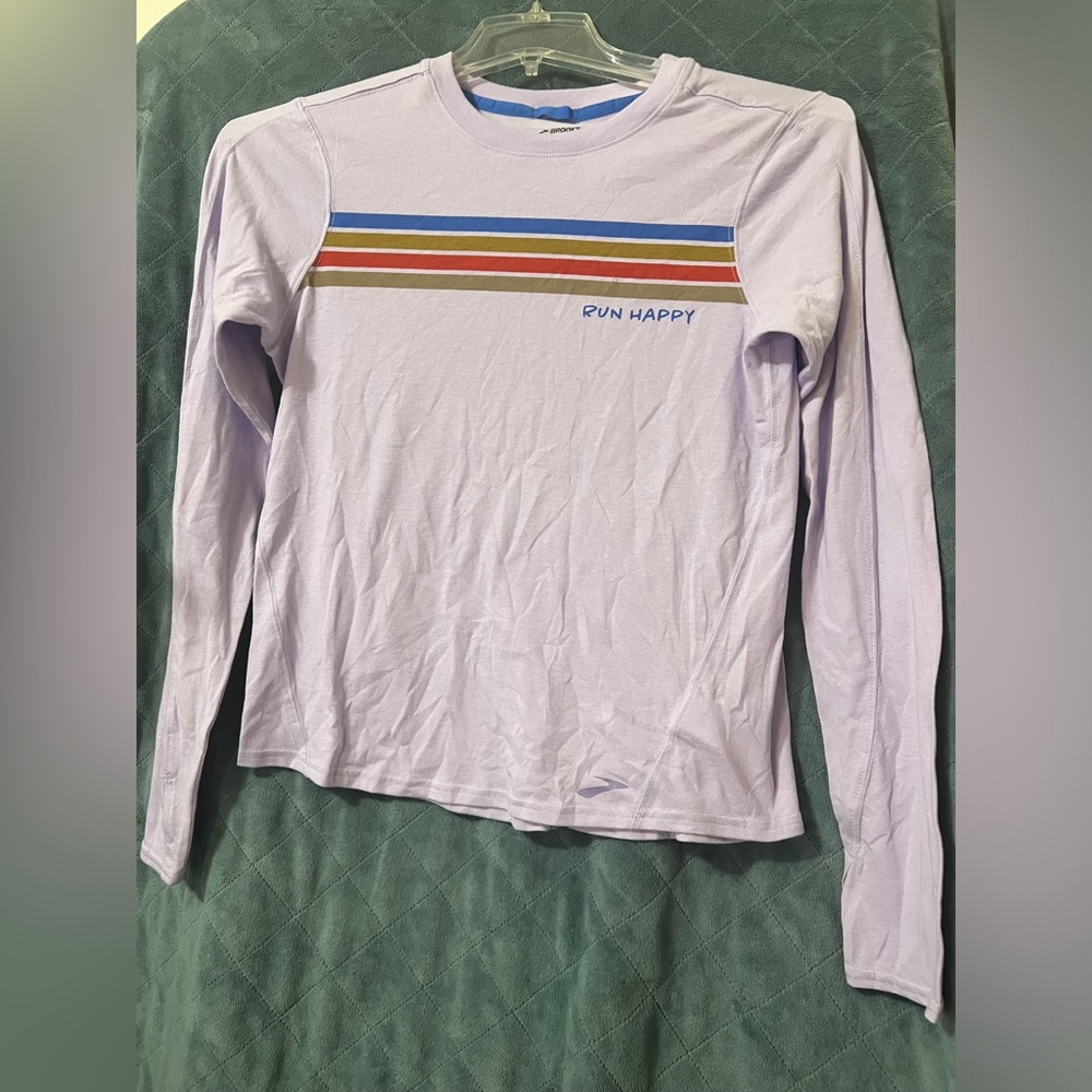 Women's Brooks Long Sleeve Running Graphic Printed Tee Shirt in Purple Size S
